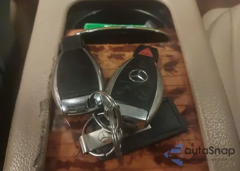 2009 Mercedes-Benz E 350 4Matic из США, поврежденный, VIN WDBUF87X39B414701